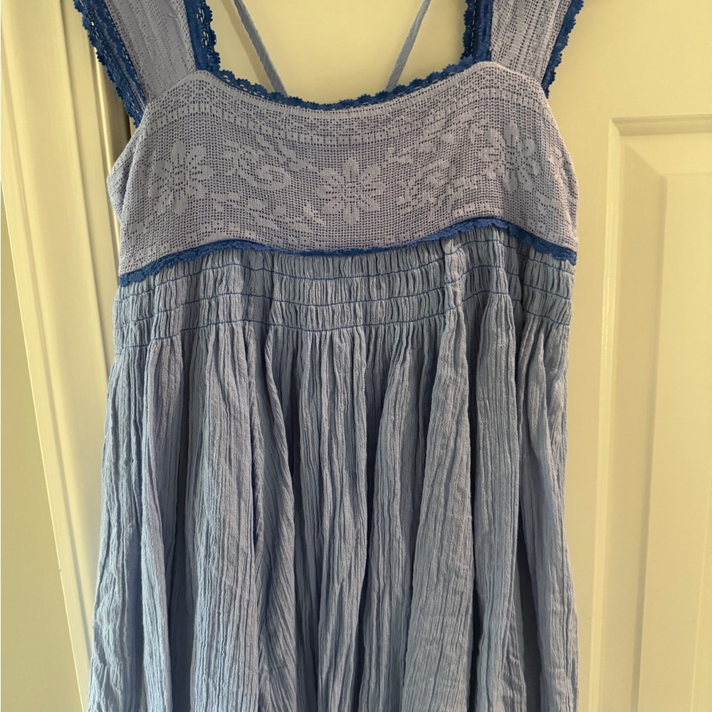 Blue Sleeveless Dress with Lace Detail